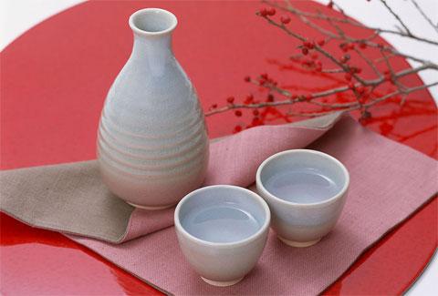 中國人為什么喜歡白酒？原來(lái)不僅僅是為了解饞